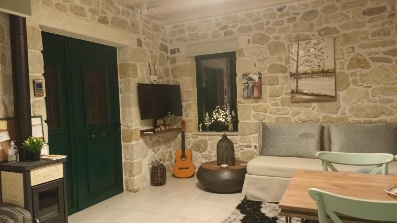 Oneiro Residence Petrokefalion Экстерьер фото
